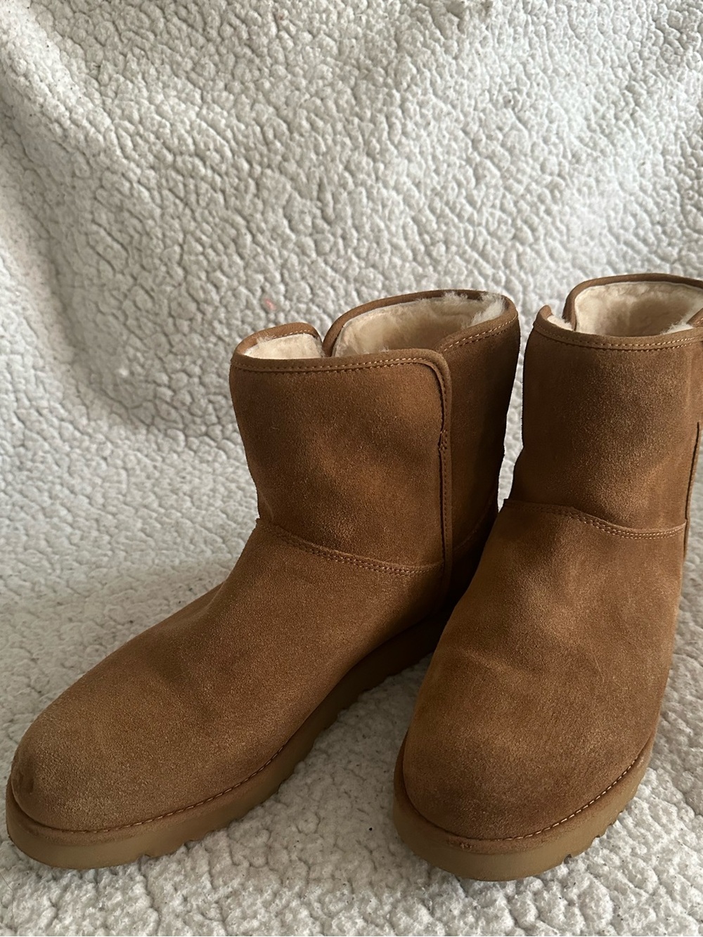Women’s Cozy Suede Ankle Boots in Chestnut Brown